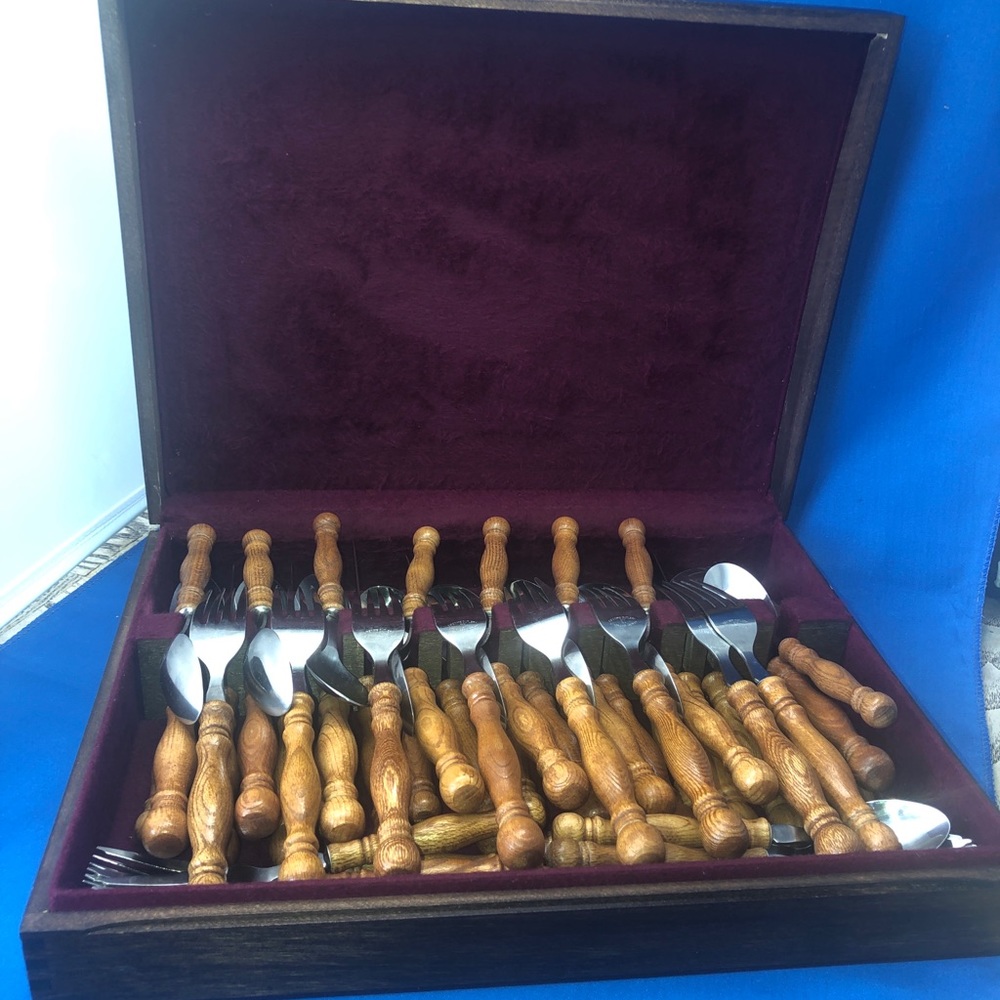 Lifetime cutlery  Handle Old Homestead Set Flatware Silverware Vintage 51 pc - Picture 10 of 11